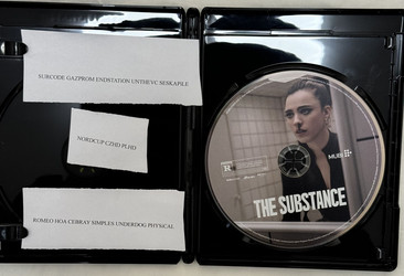 The.Substance.2024.German.DL.2160p.UHD.BluRay.x265-ENDSTATiON/Proof/the.substance.2024.german.dl.2160p.uhd.bluray.x265-endstation.proof.jpg