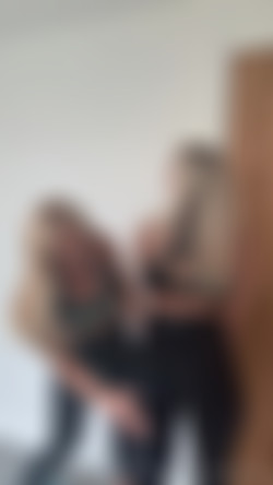 [OnlyFans.com] Elle Brooke (@ellebrookeuk)/19-05-31 4637286 Part 1 - can you guess who this is 1080x1920.mp4