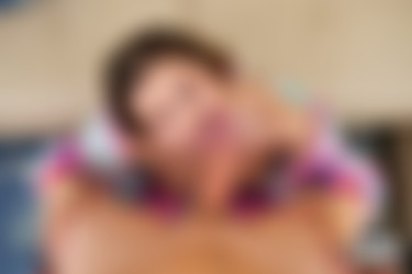PornCornVR - Leana Lovings - Pajama Party with Leana (Oculus Original HQ 8K 3840p)/snaps/image_013.jpg